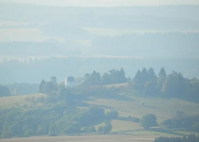 Апартаменты Hens Шалькенмерен