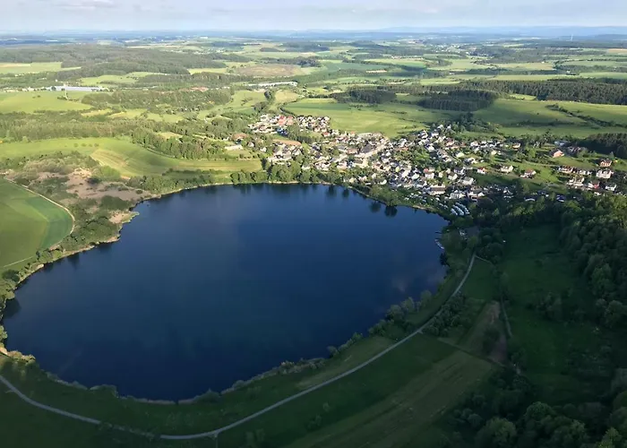 Hens Шалькенмерен