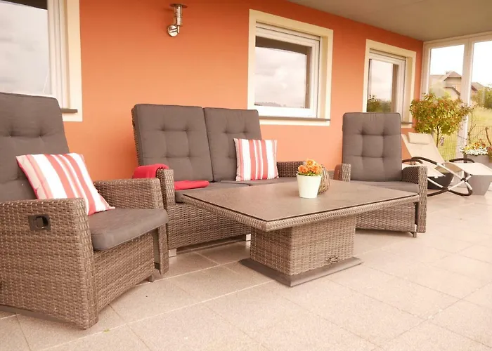 Hens Апартаменты Шалькенмерен