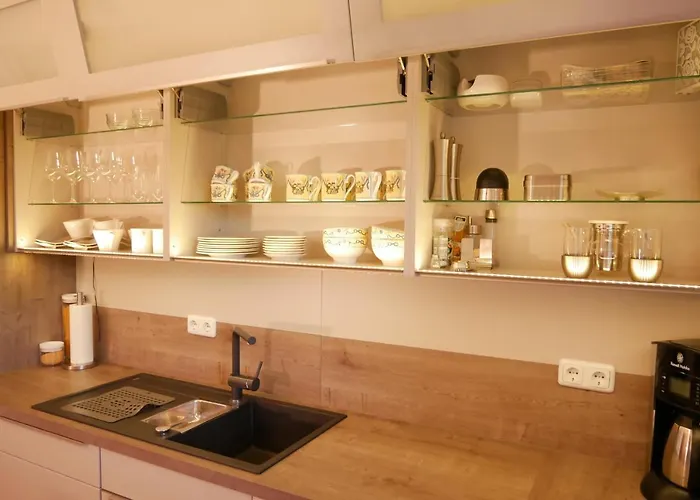 Hens * Шалькенмерен